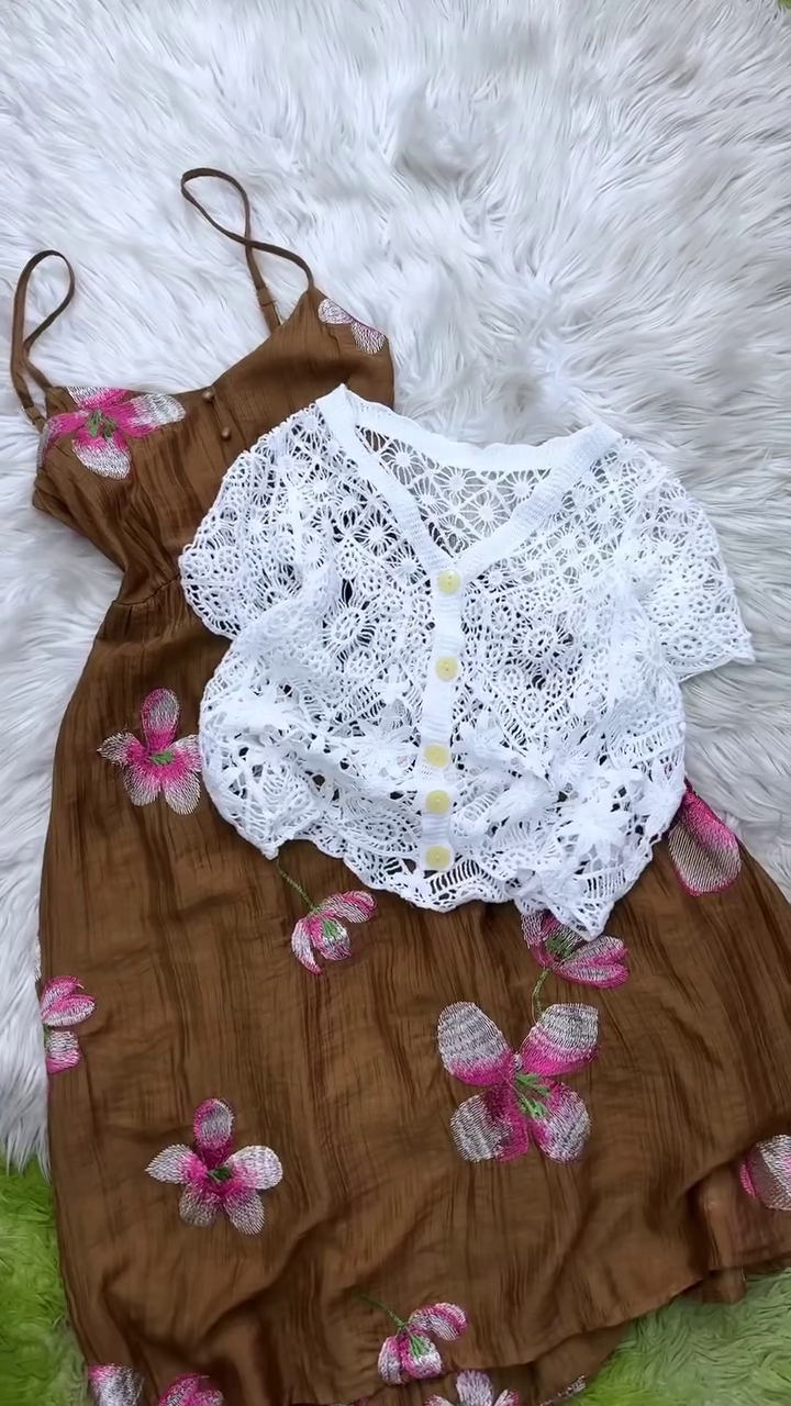 ✨ Blossom Charm Dress & Lace Shrug Set ✨🌸💕