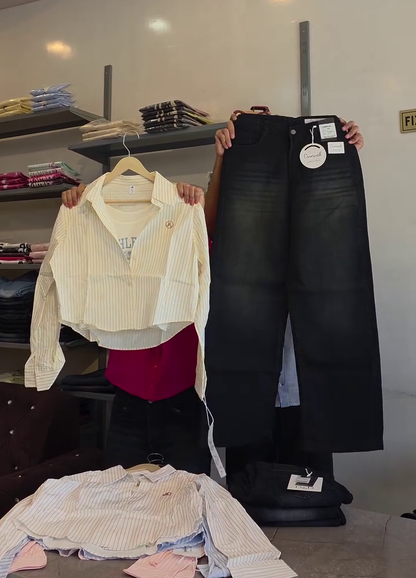 ✨ Urban Chic Layered Shirt & Wide-Leg Denim Combo ✨🤍👖